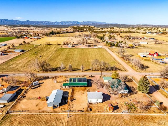 1144 4th St, Penrose, CO 81240