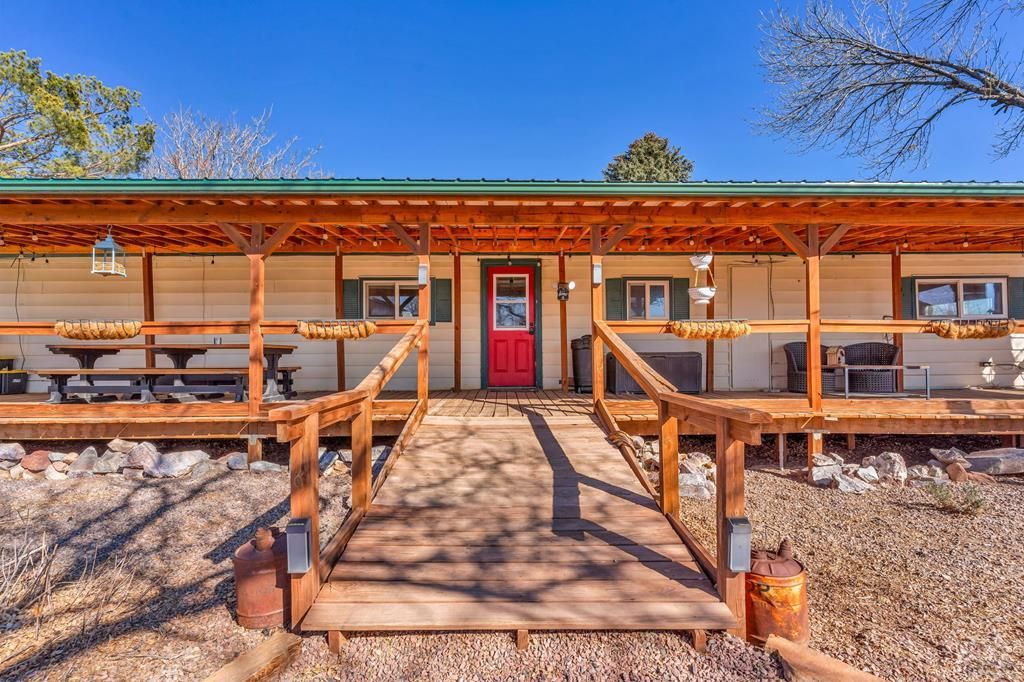 1144 4th St, Penrose, CO 81240