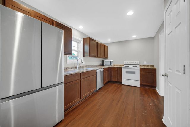 208 Norton Street, La Porte, IN 46350