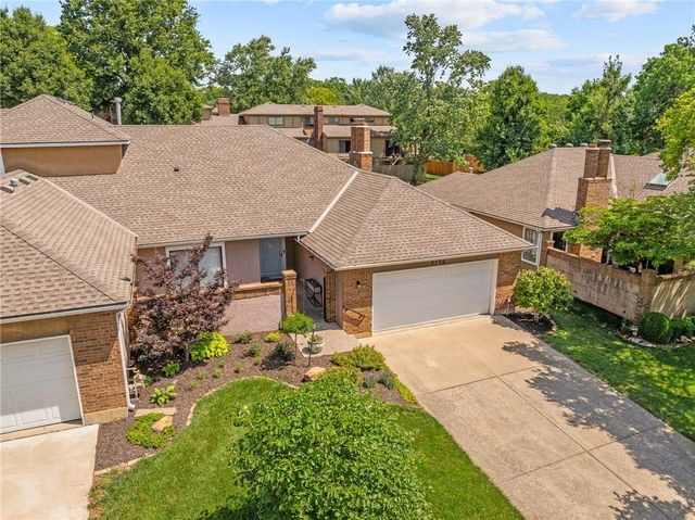 9736 Reeder Street, Overland Park, KS 66214