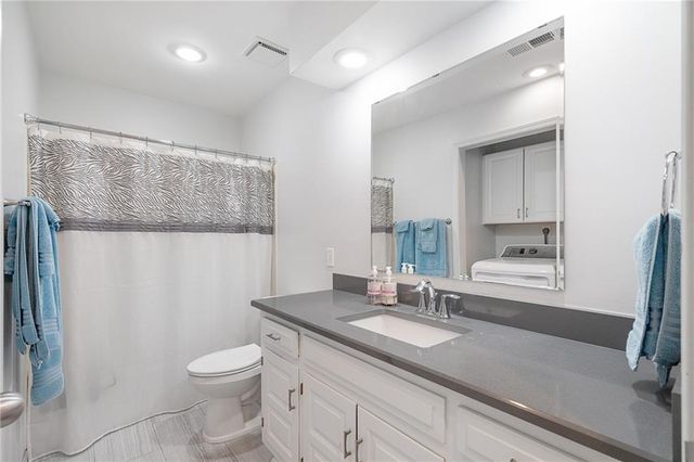 9736 Reeder Street, Overland Park, KS 66214