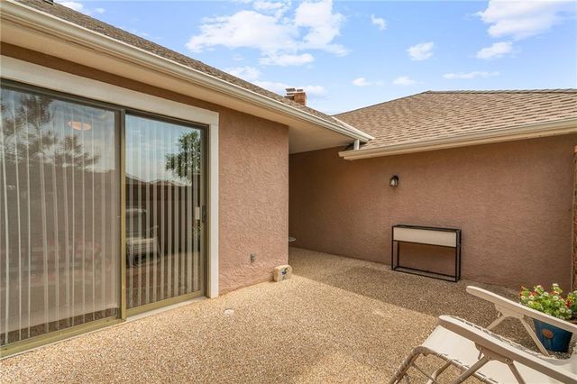 9736 Reeder Street, Overland Park, KS 66214