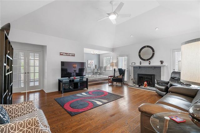 9736 Reeder Street, Overland Park, KS 66214