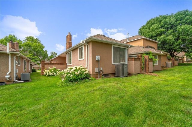 9736 Reeder Street, Overland Park, KS 66214