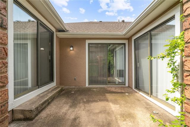 9736 Reeder Street, Overland Park, KS 66214