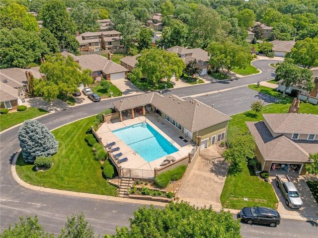 9736 Reeder Street, Overland Park, KS 66214