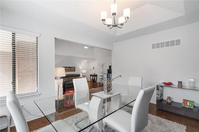 9736 Reeder Street, Overland Park, KS 66214