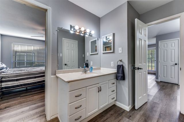 5981 Arapaho Road 1003, Dallas, TX 75248