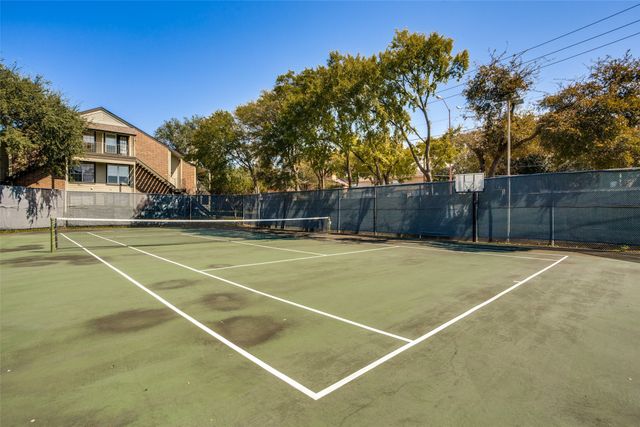 5981 Arapaho Road 1003, Dallas, TX 75248