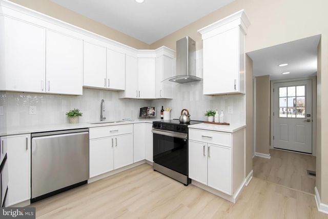 421 LINCOLN AVE, Collingswood, NJ 08108