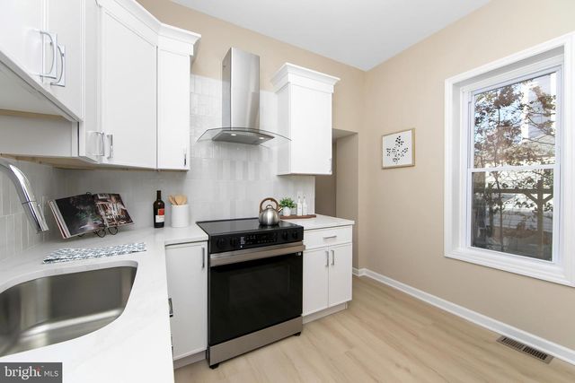 421 LINCOLN AVE, Collingswood, NJ 08108