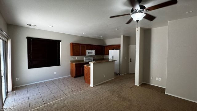 10923 Scotch Rose Street, Henderson, NV 89052
