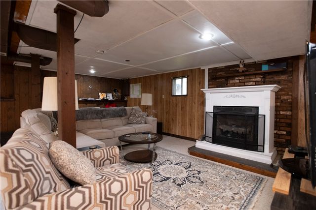 1611 Oneida Valley Rd, Concord Twp, PA 16025