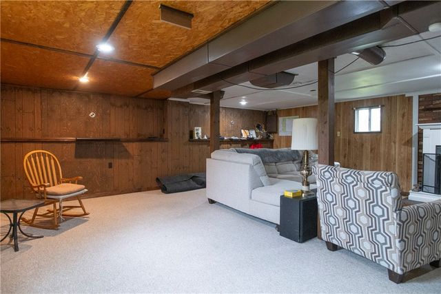 1611 Oneida Valley Rd, Concord Twp, PA 16025