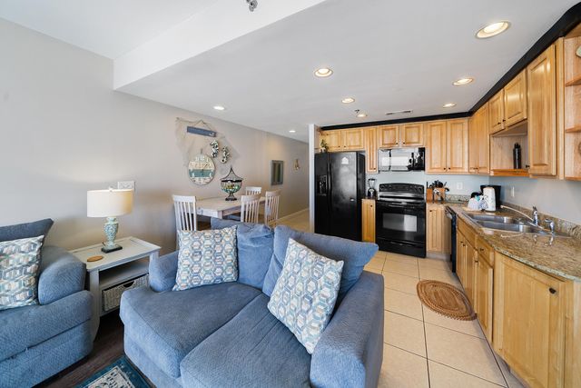 17729 Front Beach Road 702E, Panama City Beach, FL 32413