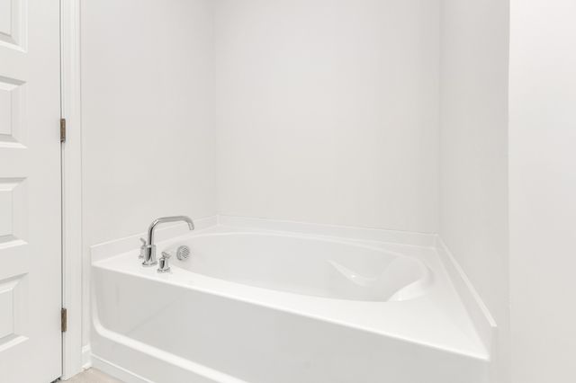 5065 Dayflower Drive, Hermitage, TN 37076