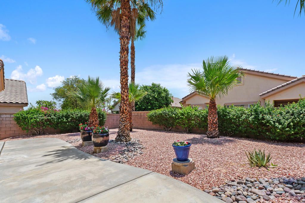 Image 25 of property listing at 78837 Tangerine Court, Palm Desert, CA 92211