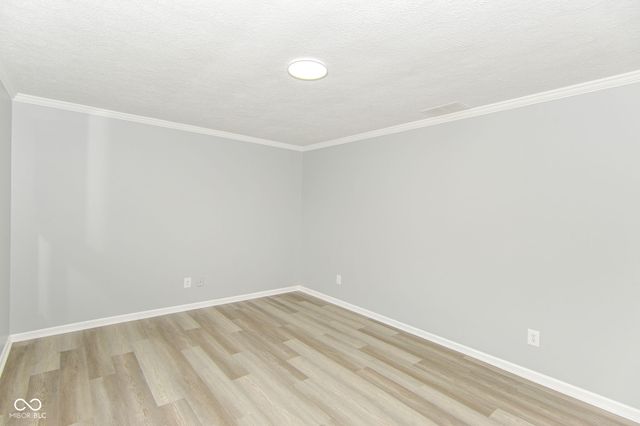 6035 Buckskin Court, Indianapolis, IN 46250