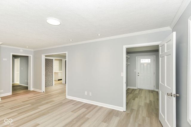 6035 Buckskin Court, Indianapolis, IN 46250