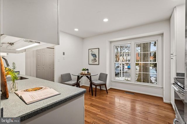 9637 SCOTCH HAVEN DR, Vienna, VA 22181