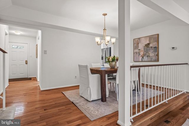 9637 SCOTCH HAVEN DR, Vienna, VA 22181