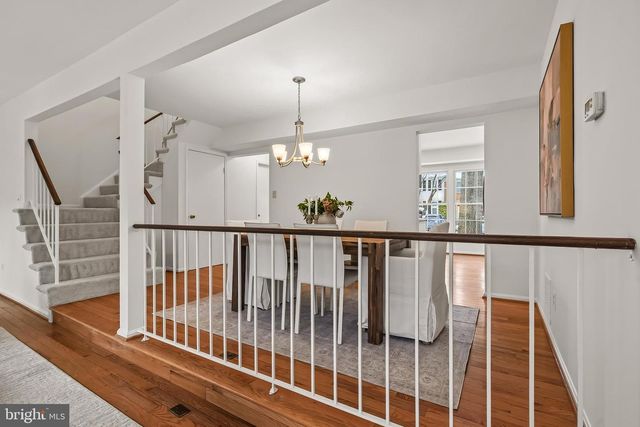 9637 SCOTCH HAVEN DR, Vienna, VA 22181