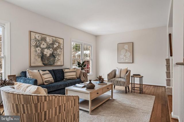 9637 SCOTCH HAVEN DR, Vienna, VA 22181