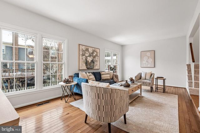 9637 SCOTCH HAVEN DR, Vienna, VA 22181