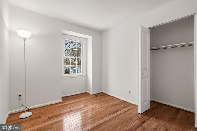 9637 SCOTCH HAVEN DR, Vienna, VA 22181