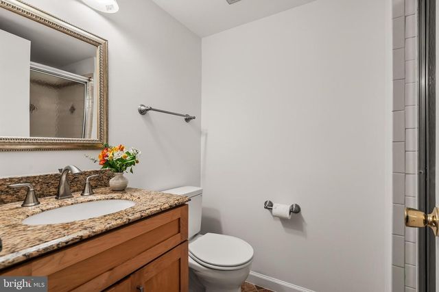 9637 SCOTCH HAVEN DR, Vienna, VA 22181