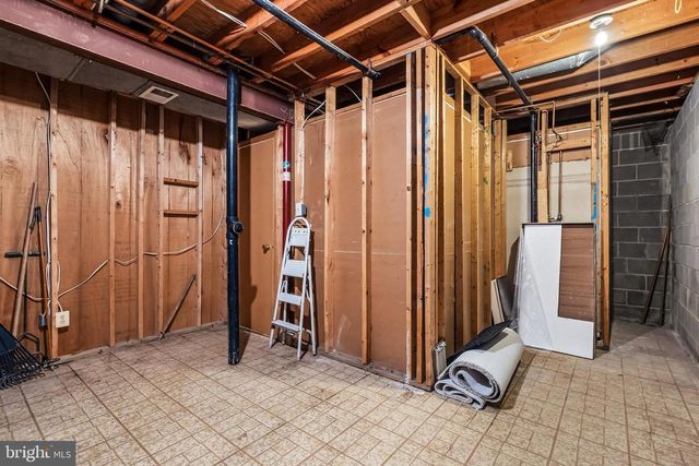 9637 SCOTCH HAVEN DR, Vienna, VA 22181