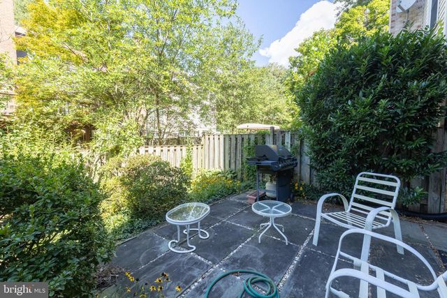 9637 SCOTCH HAVEN DR, Vienna, VA 22181