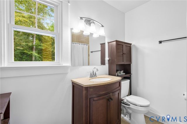 32 Mistywood Rd, Chesterfield, VA 23236