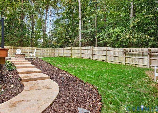 32 Mistywood Rd, Chesterfield, VA 23236
