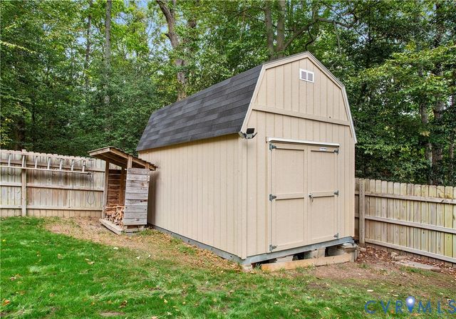 32 Mistywood Rd, Chesterfield, VA 23236