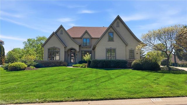 5211 W 149th Street, Leawood, KS 66224