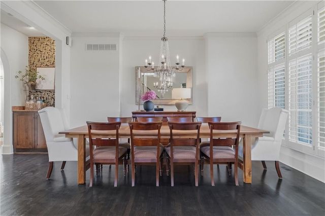 5211 W 149th Street, Leawood, KS 66224