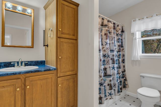 22 Heather Brook Road, Montville, CT 06382