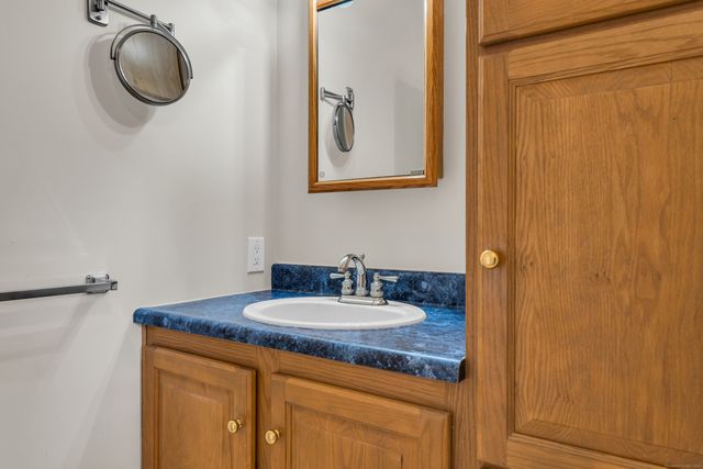 22 Heather Brook Road, Montville, CT 06382