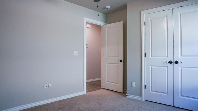 12200 Ava Grace Lane, Yukon, OK 73099