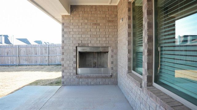 12200 Ava Grace Lane, Yukon, OK 73099