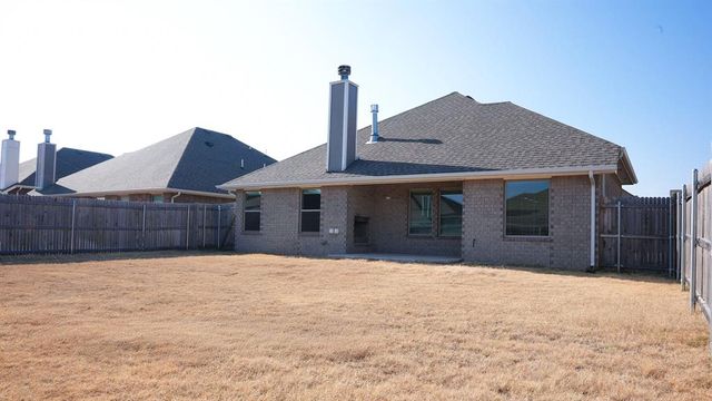 12200 Ava Grace Lane, Yukon, OK 73099
