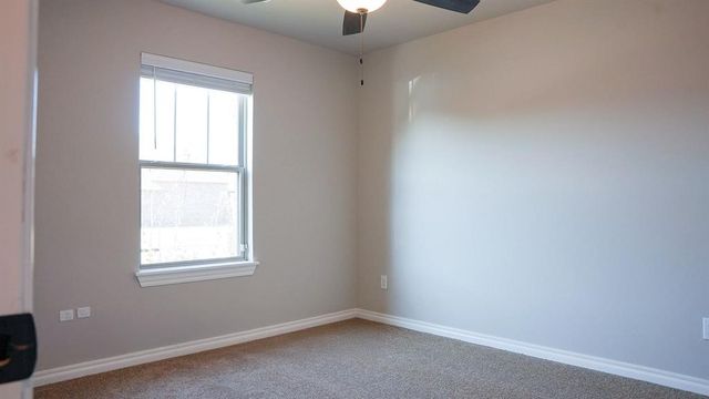 12200 Ava Grace Lane, Yukon, OK 73099