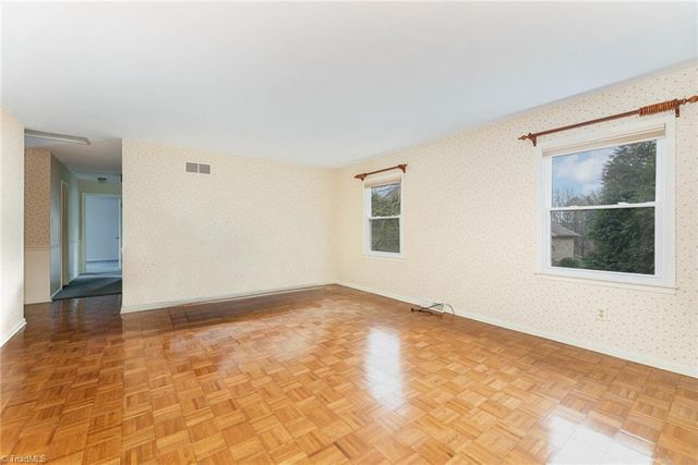 4401 Hollow Hill Road, Kernersville, NC 27284