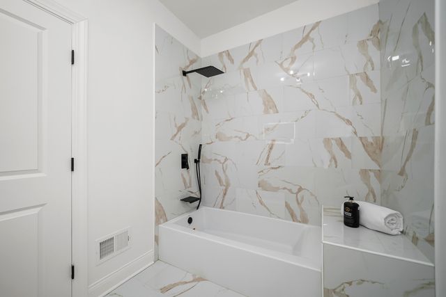 7545 S Merrill Avenue, Chicago, IL 60649