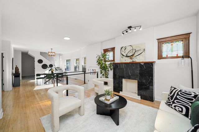 7545 S Merrill Avenue, Chicago, IL 60649