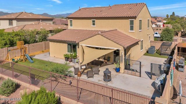 12405 N Starthroat Drive, Marana, AZ 85653