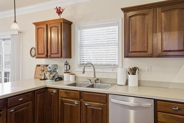 106 Duncan Avenue, Paris, KY 40361