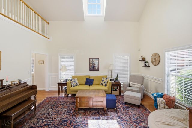 106 Duncan Avenue, Paris, KY 40361
