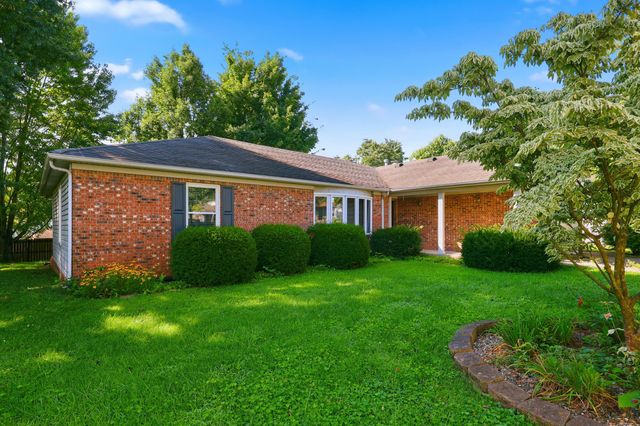 2212 Acorn Court, Lexington, KY 40516